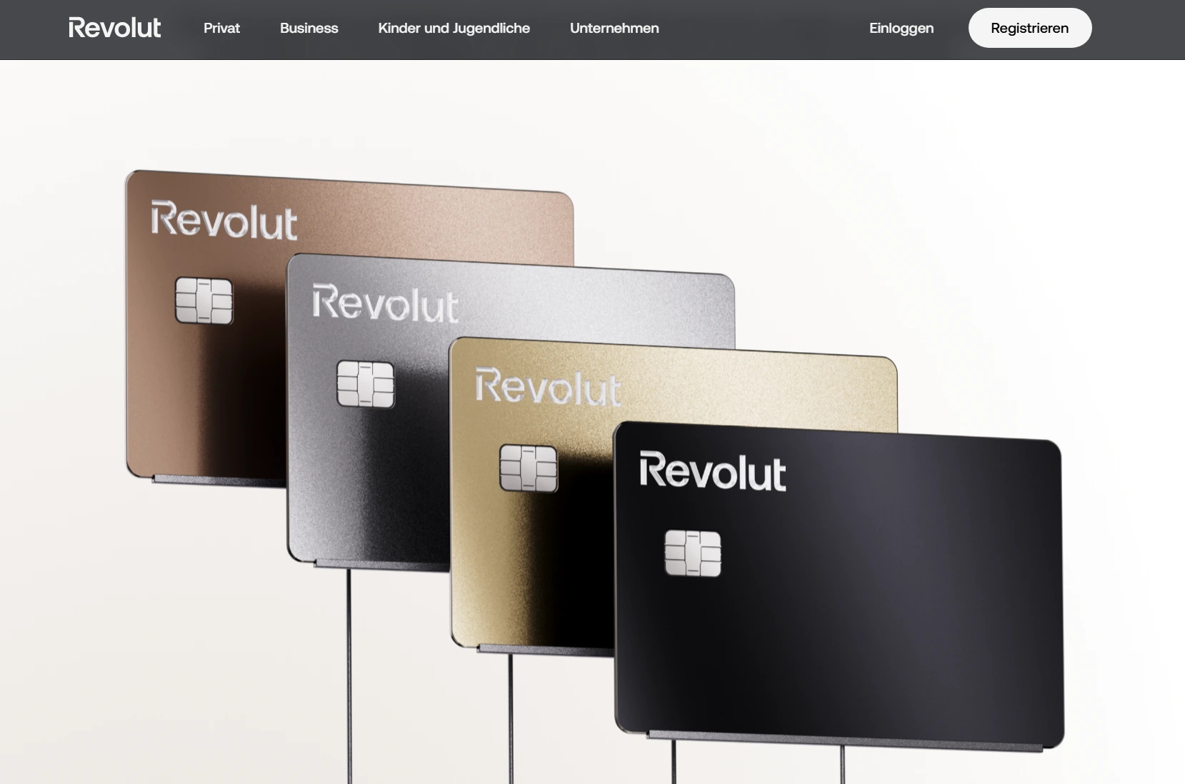 Die Revolut Metal Karte punktet mit Vorzügen wie hoher Nutzerfreundlichkeit. Zudem weist der Anbieter hohe Sicherheitsstandards auf. Im Bereich der Krypto-Debitkarten gibt es jedoch Anbieter mit deutlich mehr Features und attraktiverem Cashback. 