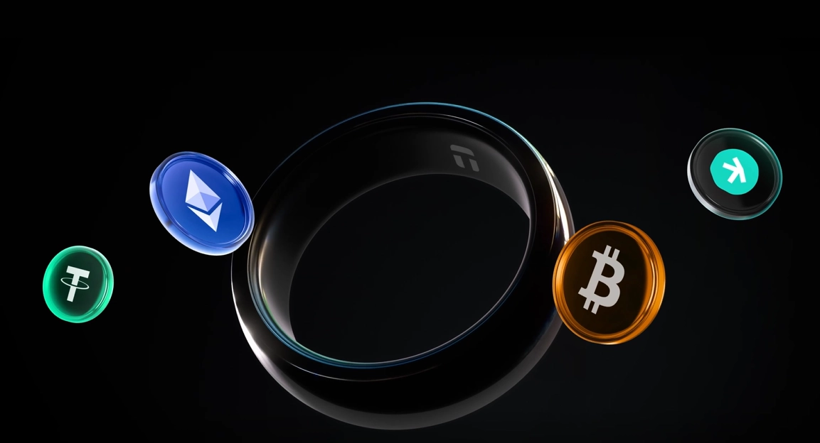 Der Tangem Ring überzeugt nicht nur technisch, sondern auch mit einem gelugenen Design. 